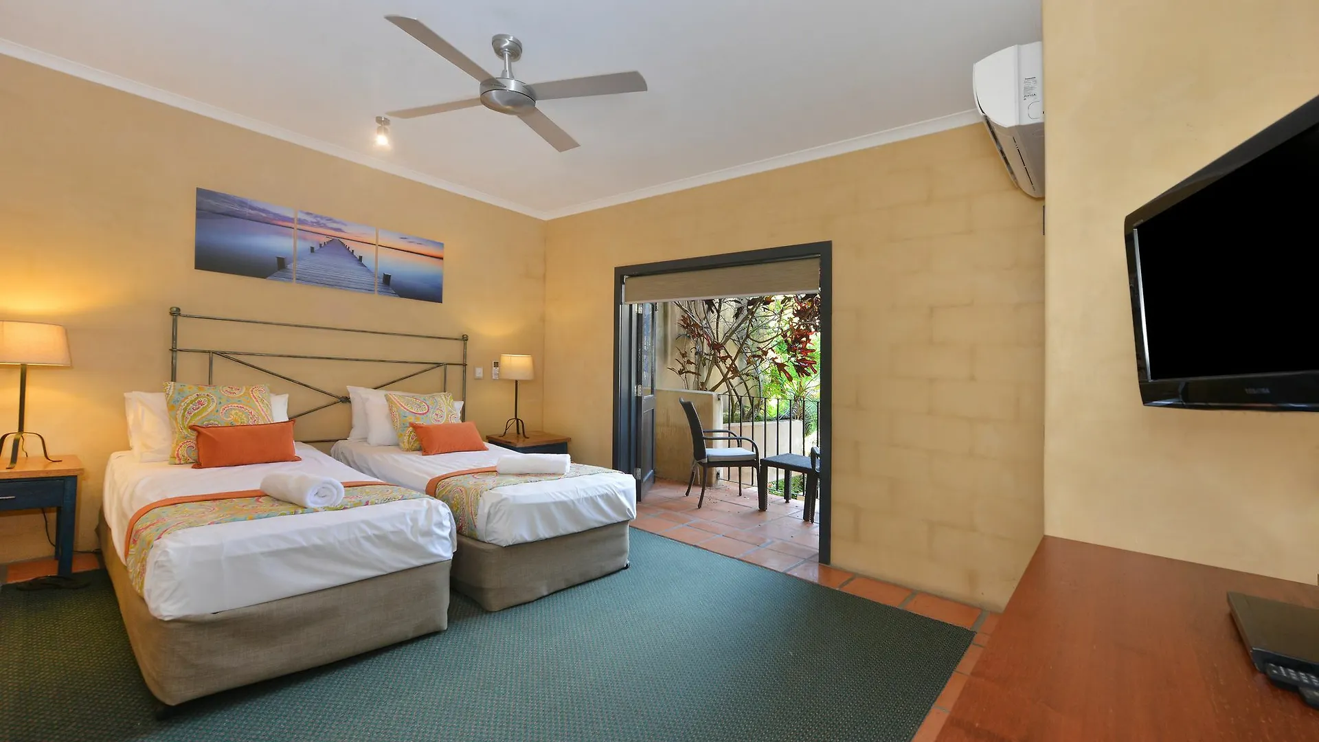 Seascape Apartments At Villa San Michele Port Douglas Australia
